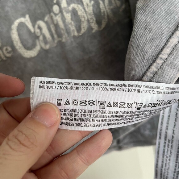 Disney Pirates of the Caribbean Dead Men Tell No Tales T-Shirt Mens XL - Picture 4 of 6